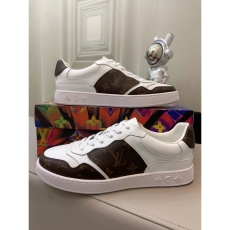 Louis Vuitton Low Shoes